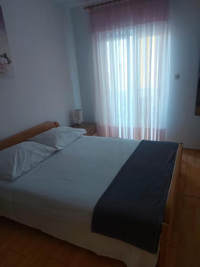 Apartmani Ciklic Dobropoljana ภายนอก รูปภาพ
