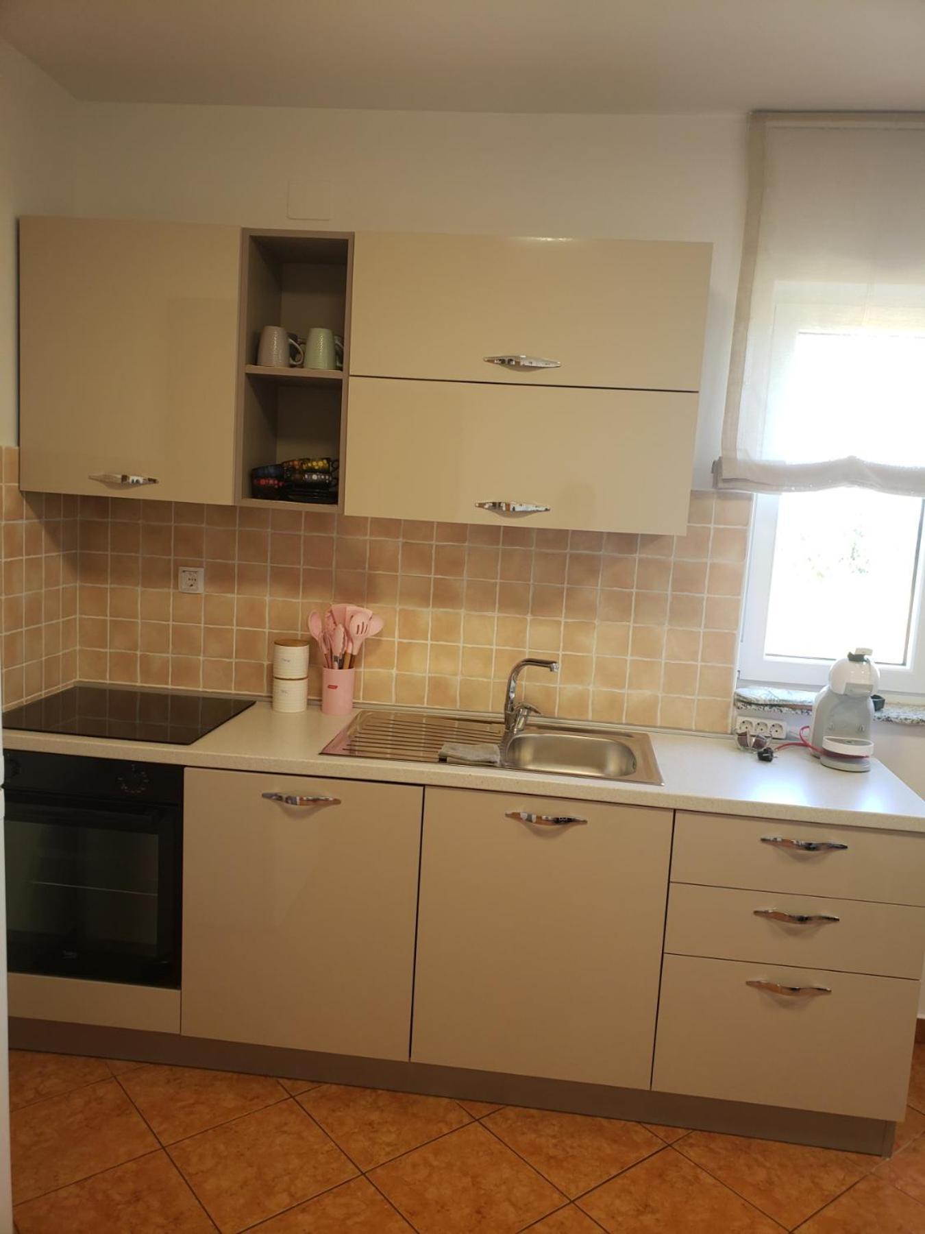 Apartmani Ciklic Dobropoljana ภายนอก รูปภาพ